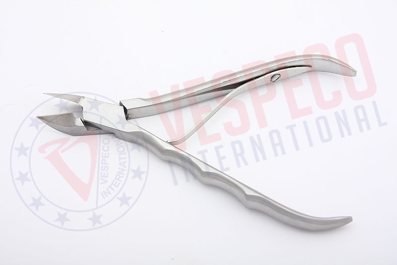 Nail & Cuticle Nippers